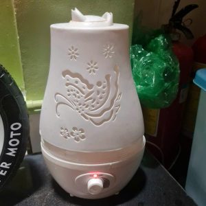 Máy xông tinh dầu hồ điệp 2,2 lít